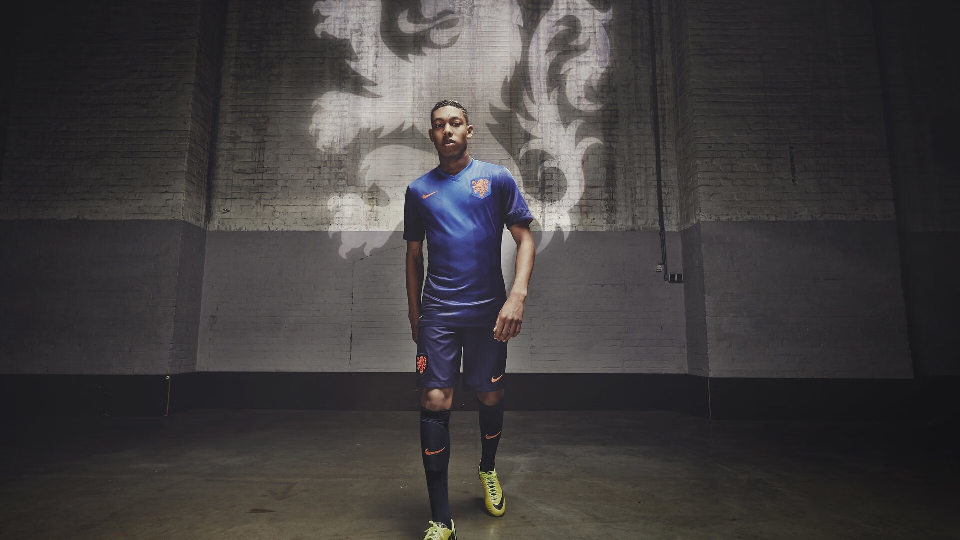 德甲球员视觉追踪训练促进战术执行速度的探索，视觉追踪怎么训练